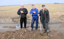 obrazek do Społeczna naprawa drogi...