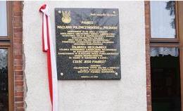 obrazek do Narodowy Dzień Pamięci...